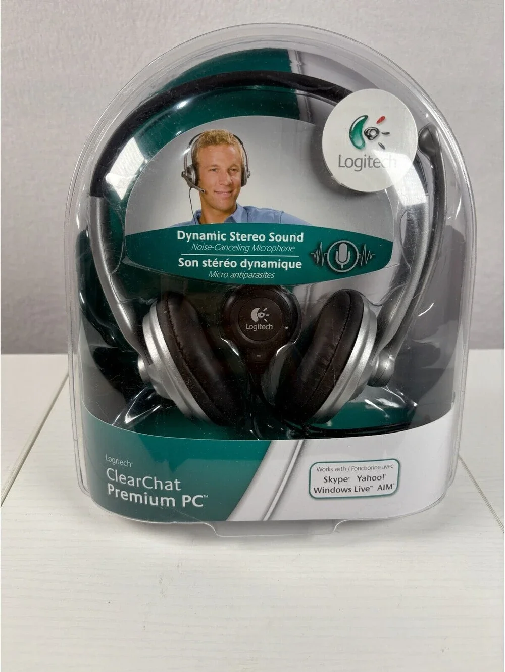 Logitech ClearChat Premium PC Stereo Headset Noise Canceling Mic 981-000084 NEW